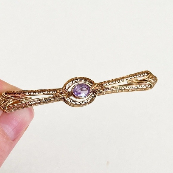 Antique 14K Solid Yellow Gold Intricate Design Detailed Amethyst Bar Brooch Pin - Picture 9 of 11